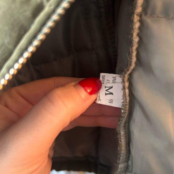 Quilted Olive Green Bomber Jacket Women's Size Medium - Picture 4 of 5